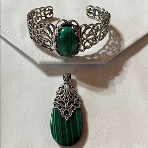 Elegant Silver and Green Jasper Jewelry Set